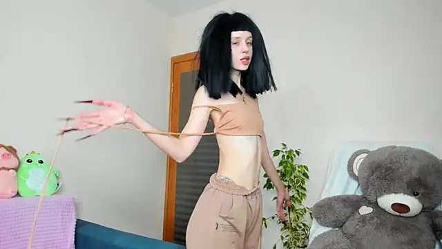 FlowerOfSin2001 online show from September 15, 2025, 2:17 pm