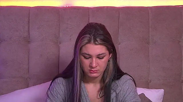 Snapshot of RachelSimpson chatting on January 31, 2025, 4:03 am RachelSimpson online show from January 31, 2025, 4:03 am