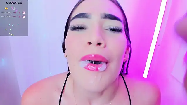 Snapshot of Litzy1_ chatting on January 17, 2025, 4:49 am Litzy1  online show from January 17, 2025, 4:49 am