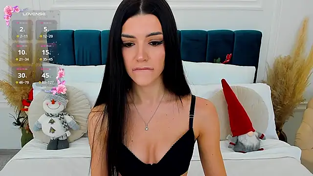 JasmiLyn online show from January 17, 2026, 8:23 pm