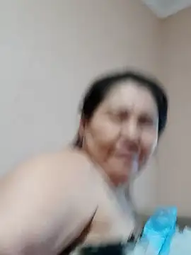 Zulfiya Bruce online show from January 8, 2026, 8:33 pm