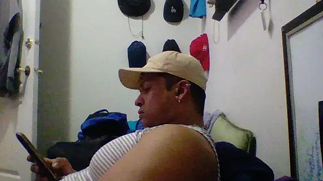 CleanGrey online show from March 31, 2026, 6:03 am