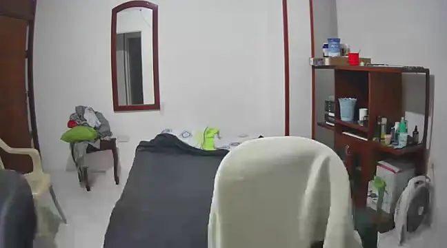 Snapshot of lechero226 chatting on February 26, 2025, 4:36 am lechero226 online show from February 26, 2025, 4:36 am