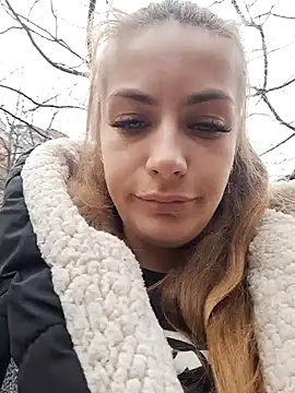 Keli Jessi online show from March 3, 2025, 1:42 pm