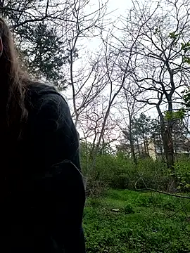 Keli Jessi online show from April 20, 2026, 2:42 pm