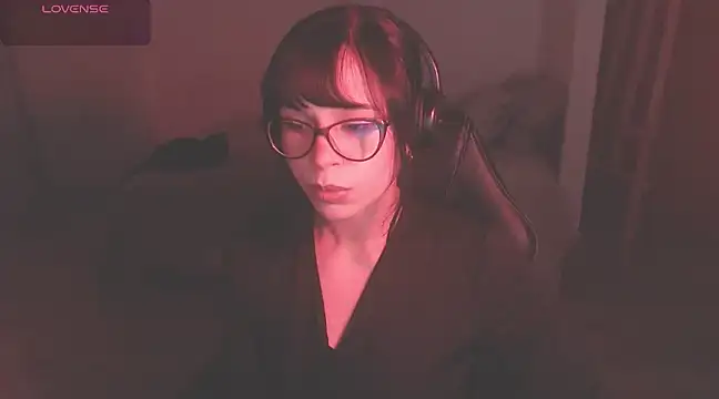 Snapshot of modjo_ chatting on January 23, 2025, 12:57 am modjo online show from January 23, 2025, 12:57 am