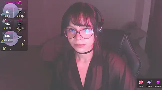 Snapshot of modjo_ chatting on March 8, 2025, 10:00 am modjo online show from March 8, 2025, 10:00 am