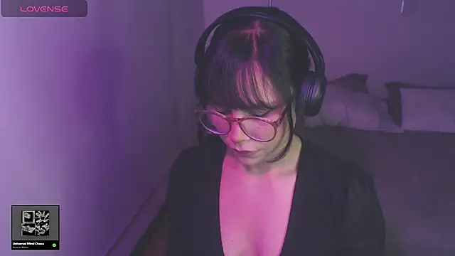 Snapshot of modjo_ chatting on February 3, 2026, 5:16 am modjo online show from February 3, 2026, 5:16 am