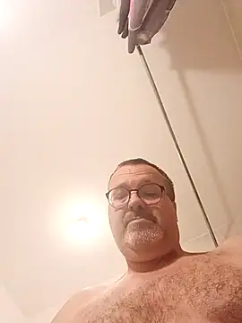 Snapshot of mike9473 chatting on November 1, 2025, 11:12 am mike9473 online show from November 1, 2025, 11:12 am