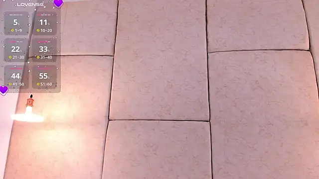 aisha vs online show from February 10, 2025, 11:46 am