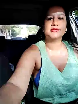 keilymadam online show from December 26, 2024, 12:27 pm