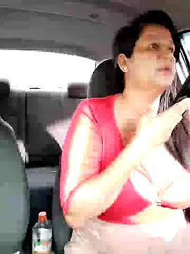 keilymadam online show from February 4, 2025, 12:55 pm