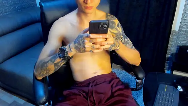 Dmtry6 online show from March 14, 2025, 1:37 am