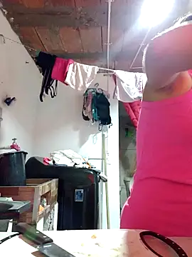 annie-19 online show from December 19, 2024, 6:34 pm