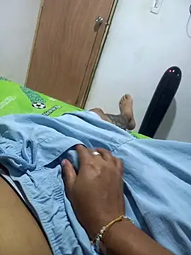 annie-19 online show from November 27, 2025, 5:20 am