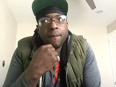 Londonfrotadejr online show from December 10, 2024, 8:27 pm