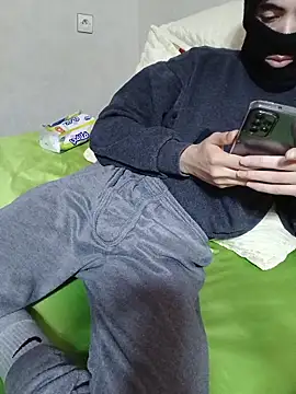 arabqueen online show from February 2, 2026, 6:39 pm