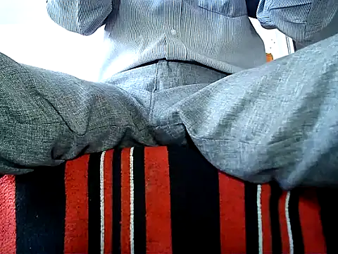 manan28 online show from September 25, 2025, 4:49 am