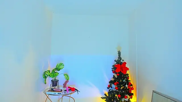 Snapshot of Carlota_peach chatting on December 31, 2024, 3:53 pm Carlota peach online show from December 31, 2024, 3:53 pm