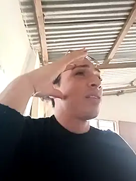 brunettehot77 online show from September 19, 2025, 8:53 pm