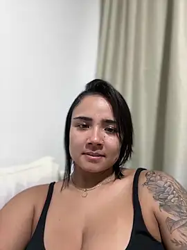 Lea Foster online show from September 9, 2025, 12:32 am