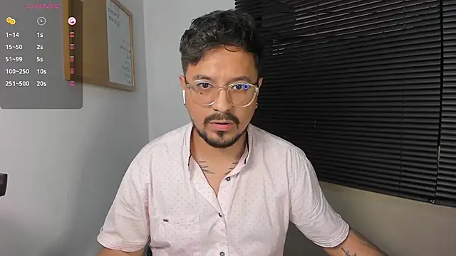 DaviidEvans  online show from December 14, 2024, 11:12 pm