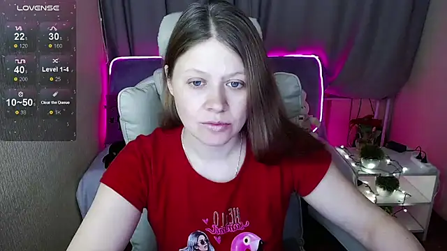 Snapshot of alekasamui chatting on February 11, 2025, 3:50 am alekasamui online show from February 11, 2025, 3:50 am