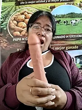   valentina18 online show from March 14, 2026, 1:05 pm