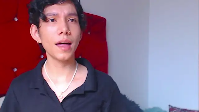 LAICK 01 online show from March 14, 2026, 9:31 pm