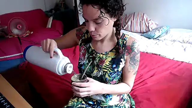 Snapshot of deftoolceles chatting on February 11, 2025, 3:29 pm deftoolceles online show from February 11, 2025, 3:29 pm