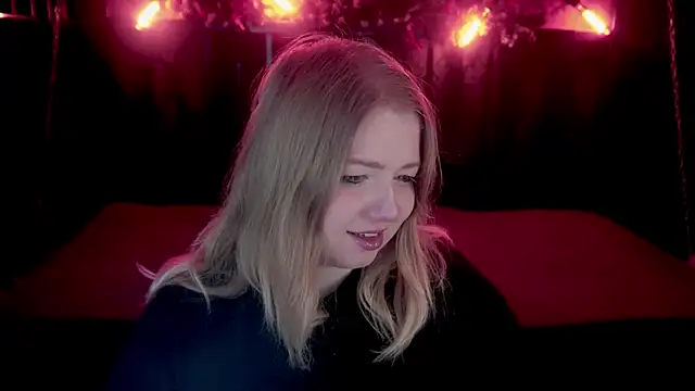 Tinker Belll online show from December 14, 2025, 8:13 pm