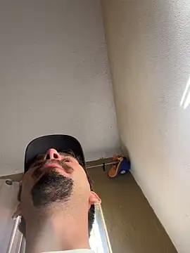 Snapshot of Tomthelong chatting on February 7, 2025, 10:52 pm Tomthelong online show from February 7, 2025, 10:52 pm