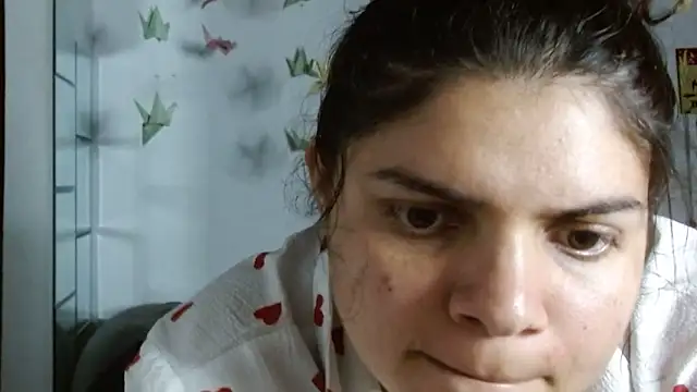 Snapshot of Nikkykora15 chatting on February 1, 2026, 1:48 am Nikkykora15 online show from February 1, 2026, 1:48 am