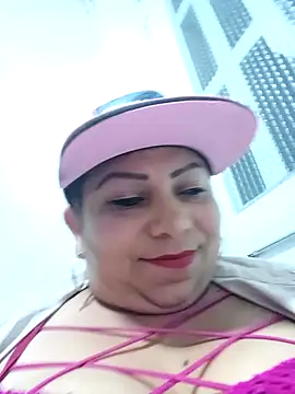 Snapshot of Alyona21 chatting on December 29, 2024, 1:13 am Alyona21 online show from December 29, 2024, 1:13 am