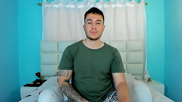 juan  jimenez online show from September 16, 2025, 8:43 pm