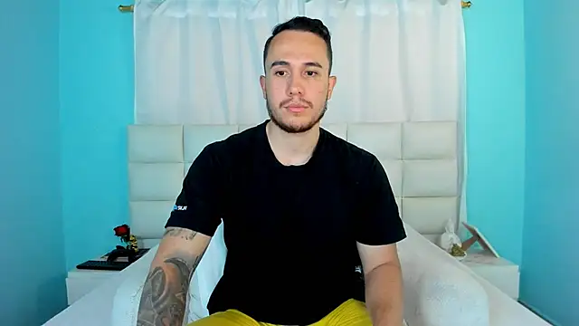 juan  jimenez online show from October 9, 2025, 6:50 pm