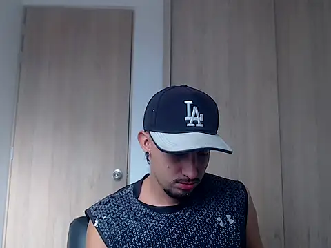 Snapshot of ChrisDamon chatting on September 15, 2025, 12:16 pm ChrisDamon online show from September 15, 2025, 12:16 pm