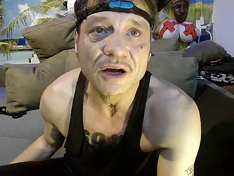 Snapshot of druckfug chatting on February 6, 2026, 8:56 pm druckfug online show from February 6, 2026, 8:56 pm