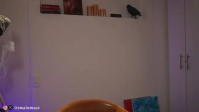 Snapshot of raphttalia_ chatting on October 24, 2025, 11:56 pm raphttalia online show from October 24, 2025, 11:56 pm