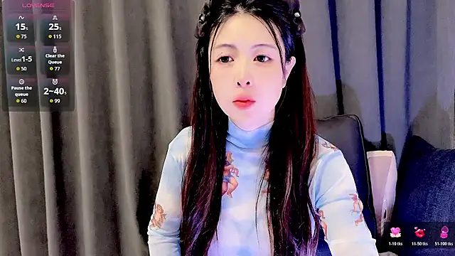 candy-yiyi online show from March 17, 2026, 1:10 am
