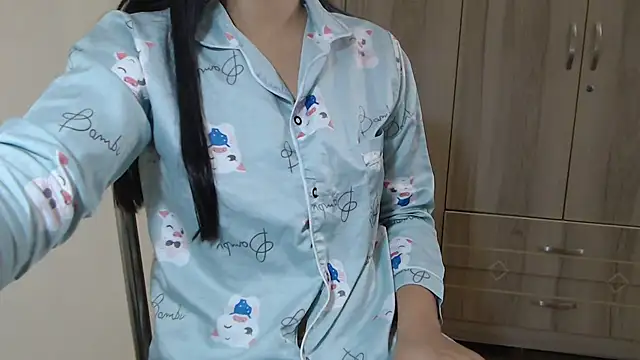 Beauty Asian Tina online show from March 20, 2025, 1:46 am