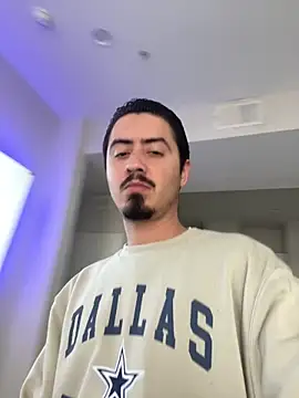 Snapshot of Bbyboyivan chatting on February 14, 2025, 8:59 pm Bbyboyivan online show from February 14, 2025, 8:59 pm