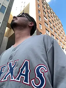 Bbyboyivan online show from March 1, 2026, 9:28 pm