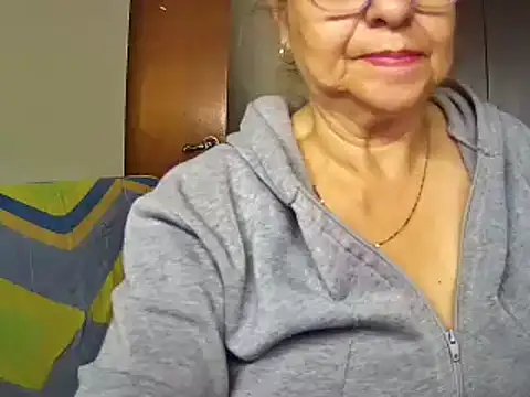 Snapshot of nicoltatiana_ chatting on January 15, 2025, 5:08 am nicoltatiana  online show from January 15, 2025, 5:08 am