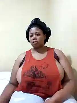 Snapshot of Sexy-queen99xx chatting on February 20, 2025, 1:46 am Sexy-queen99xx online show from February 20, 2025, 1:46 am