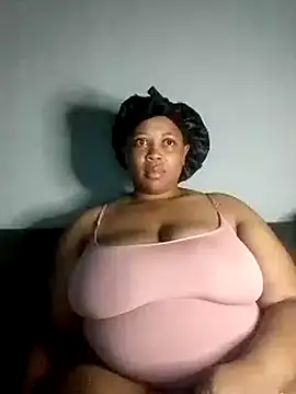 Snapshot of Sexy-queen99xx chatting on October 16, 2025, 11:06 pm Sexy-queen99xx online show from October 16, 2025, 11:06 pm