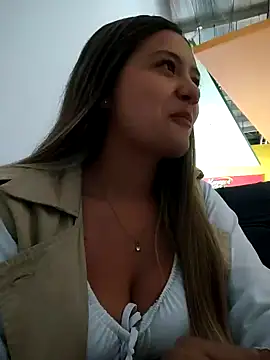 alana 69 online show from January 9, 2025, 5:54 pm