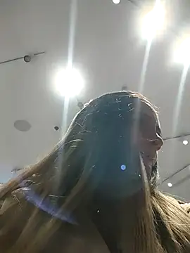 alana 69 online show from March 12, 2025, 4:35 pm