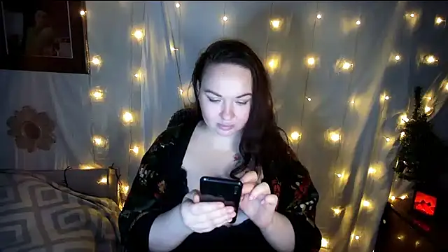 Snapshot of Victoria_Marks chatting on December 5, 2024, 6:11 pm Victoria Marks online show from December 5, 2024, 6:11 pm