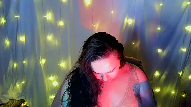 Snapshot of Victoria_Marks chatting on September 23, 2025, 12:35 am Victoria Marks online show from September 23, 2025, 12:35 am